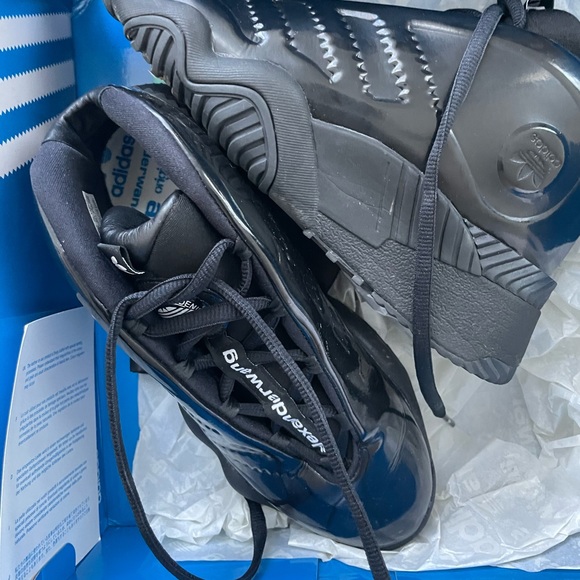 Added - Picture 4 of 5